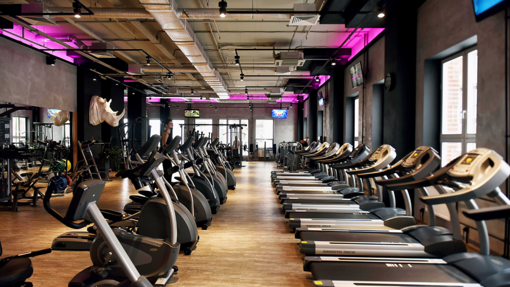 treadmills in a gym